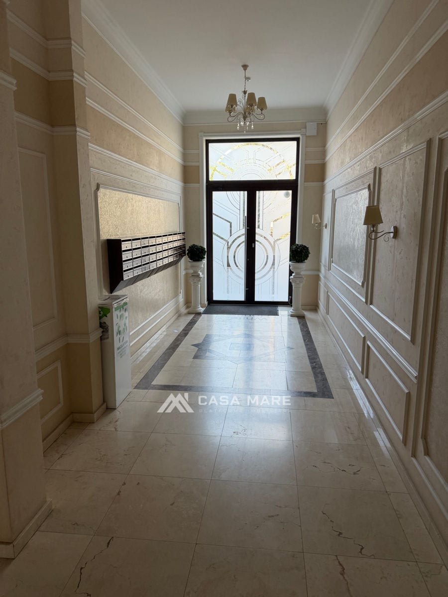 3-комнатная квартира, 106 м², Центр, Кишинёв 4