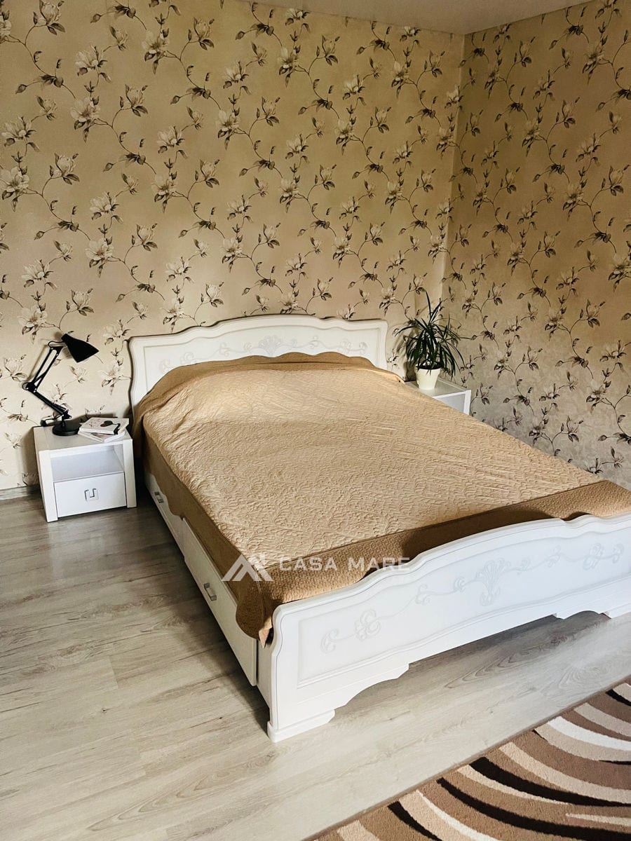 Apartament cu 3 camere, 74 m², 10 cartier, Bălți 1