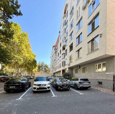 Apartament cu 3 camere, 118 m², Centru, Chișinău 1