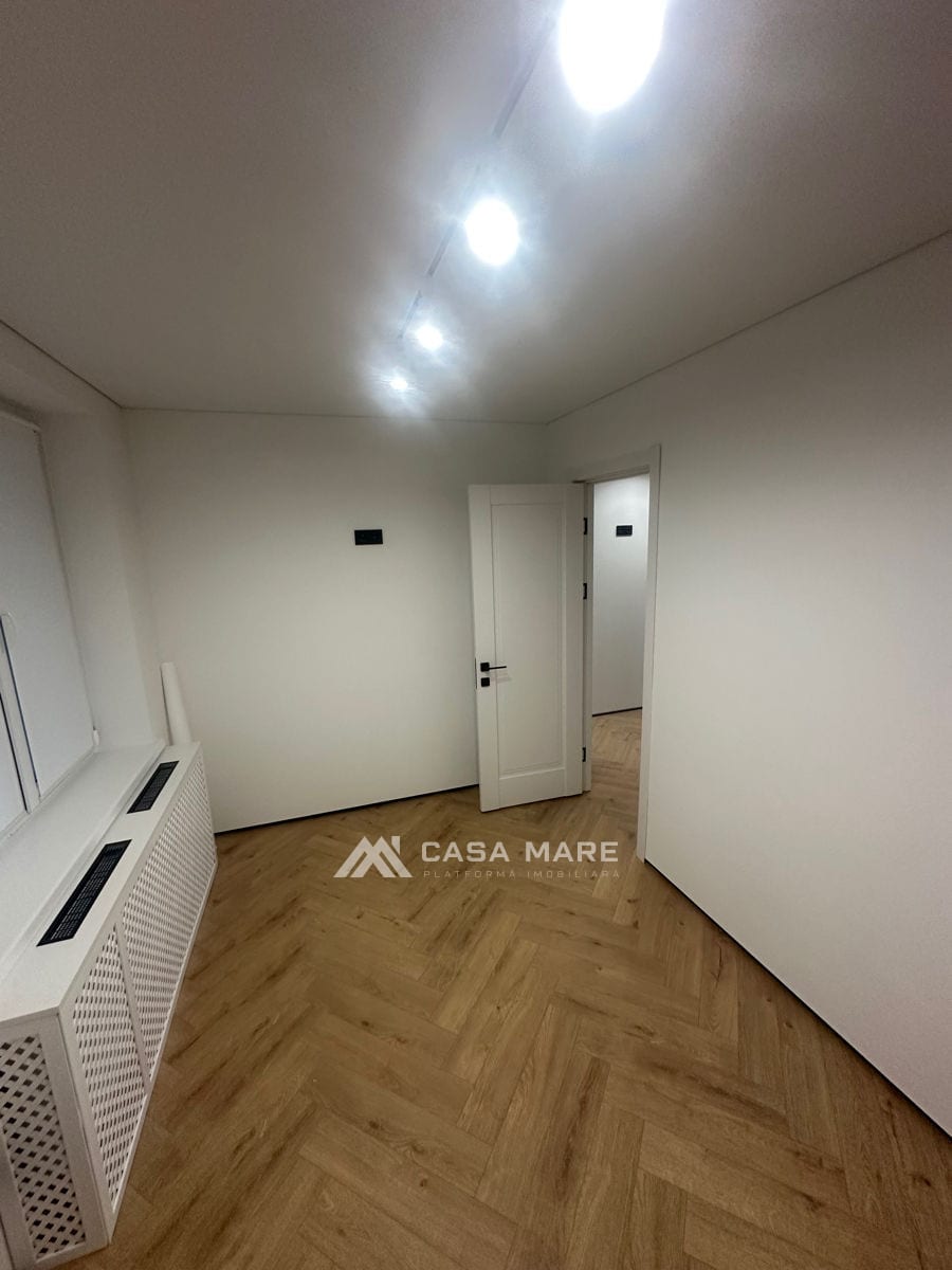 2-комнатная квартира, 40 м², Кэушень 3