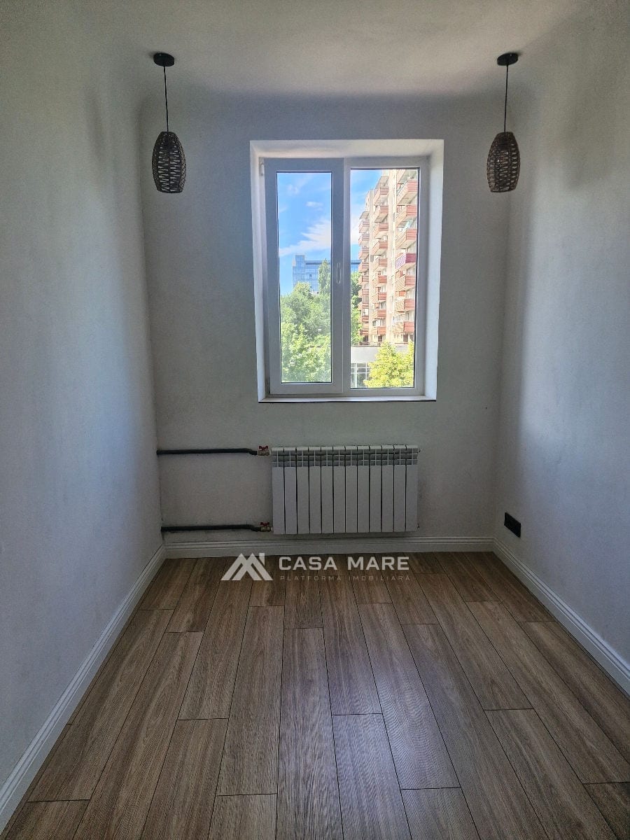2-комнатная квартира, 40 м², Центр, Кишинёв 1