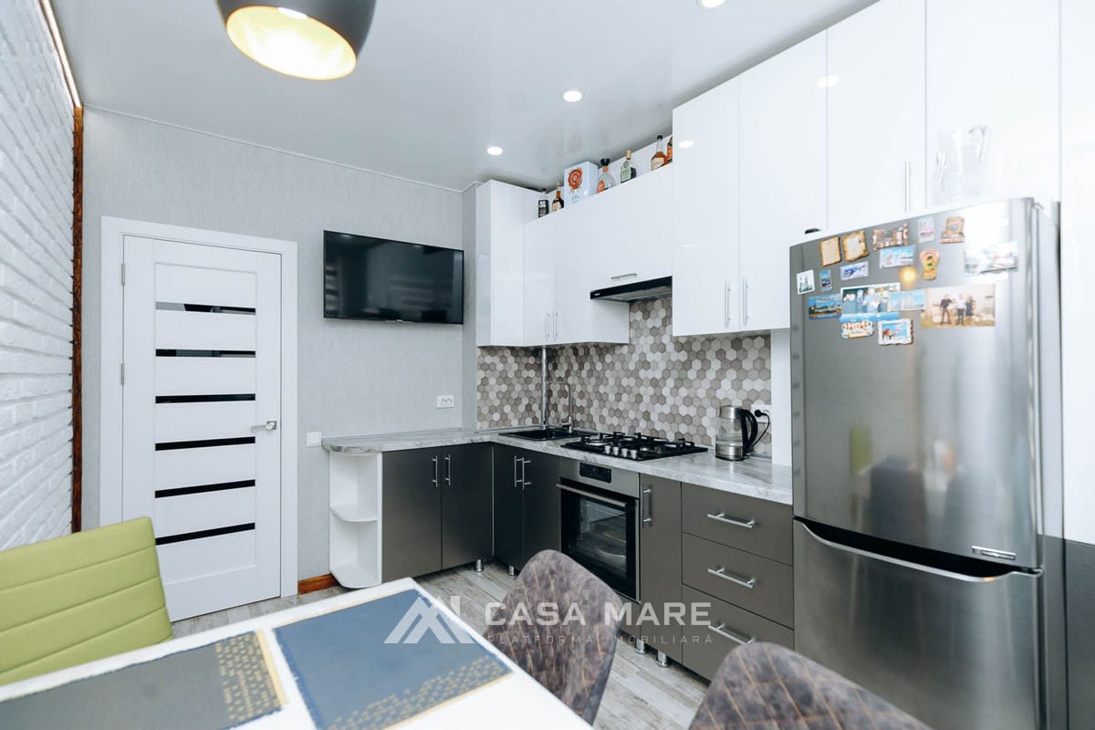 2-комнатная квартира, 55 м², Чеканы, Кишинёв 2