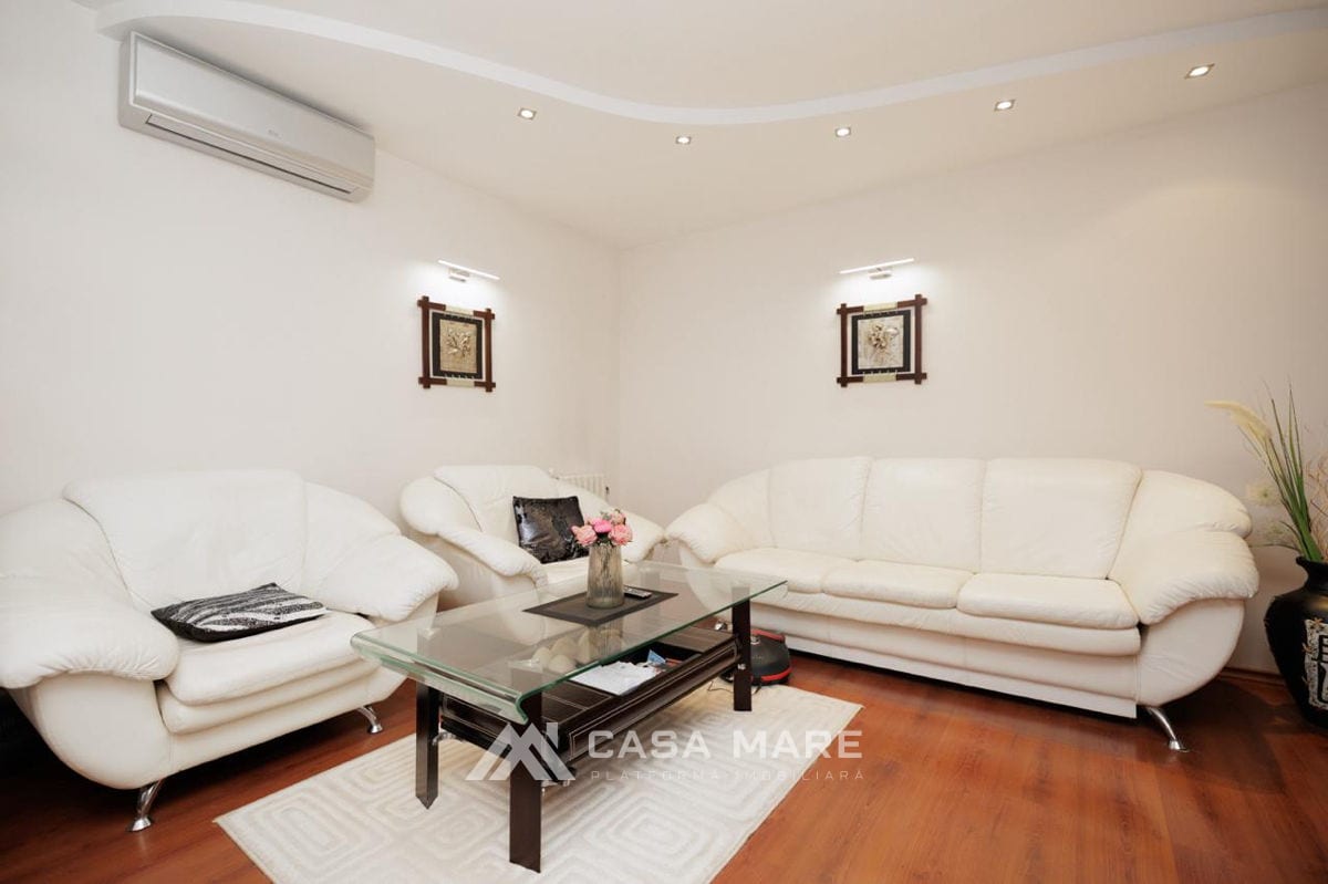 Apartament cu 3 camere, 70 m², Botanica, Chișinău 1