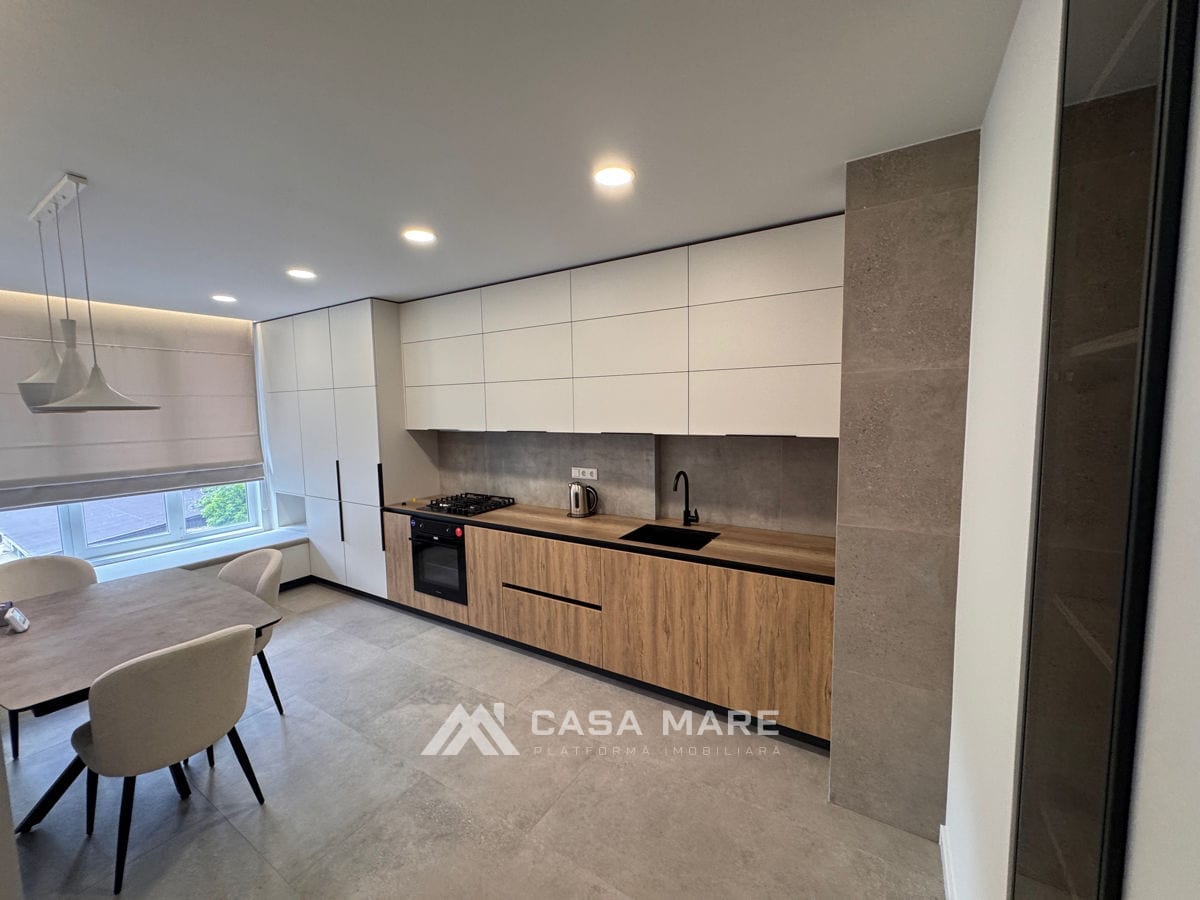 Apartament cu 2 camere, 80 m², Centru, Chișinău 1