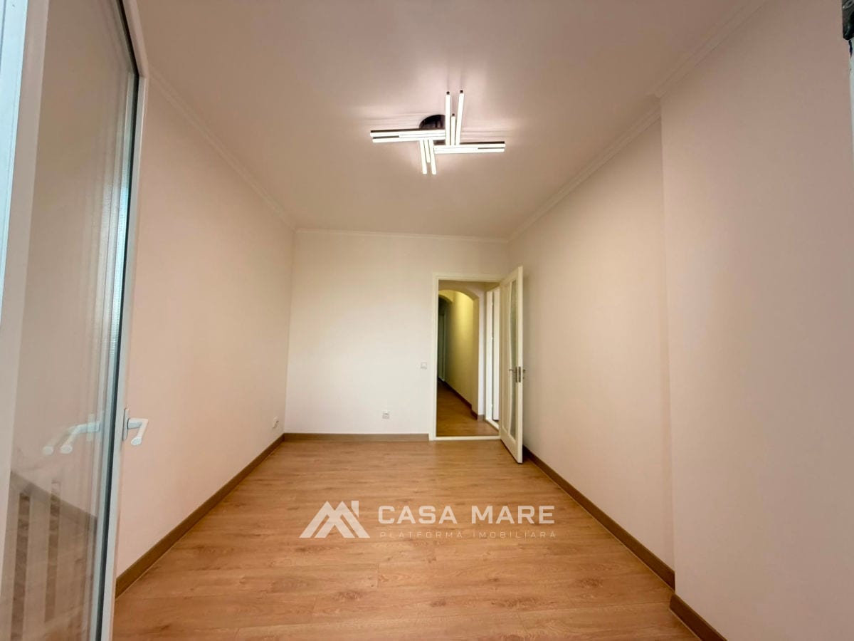 3-комнатная квартира, 80 м², Буюканы, Кишинёв 6