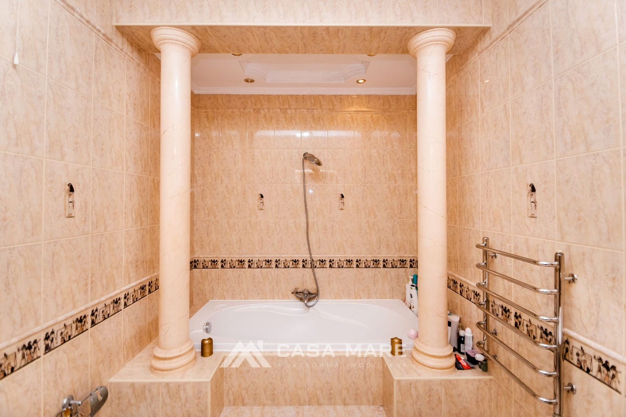 Casă cu 4 camere, 250 m², Centru, Chișinău 8