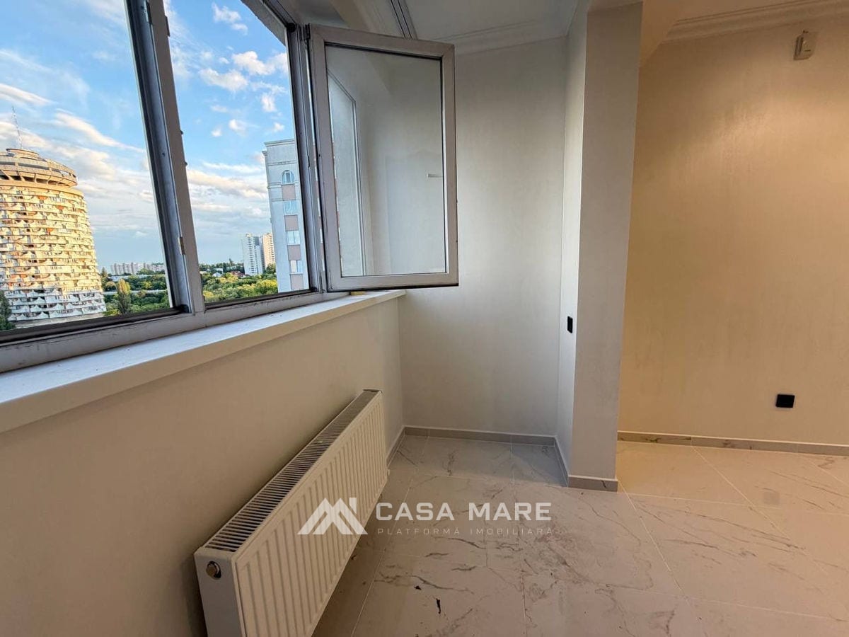 Apartament cu 2 camere, 76 m², Centru, Chișinău 2