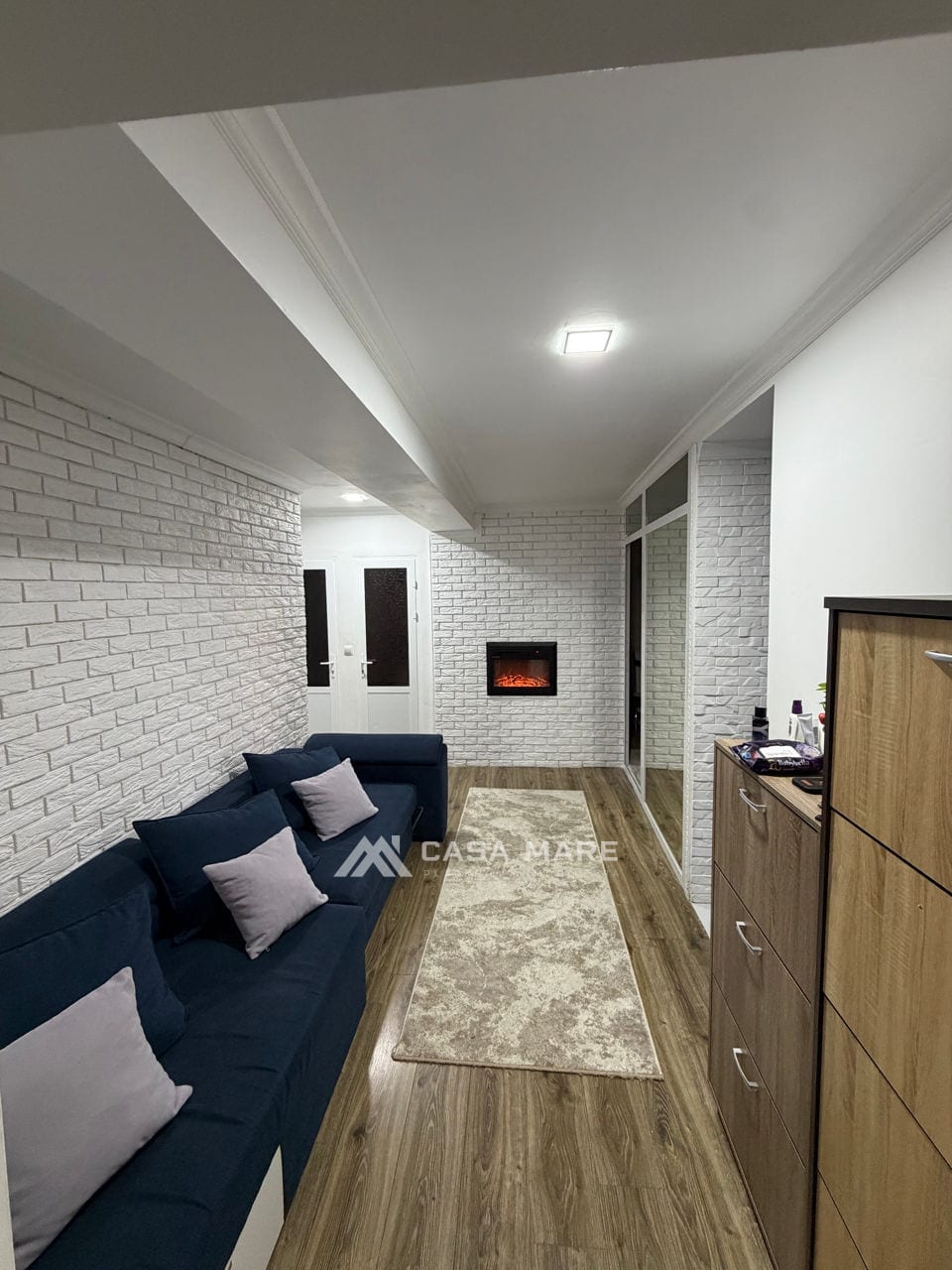 Apartament cu 2 camere, 57 m², Călărași 4