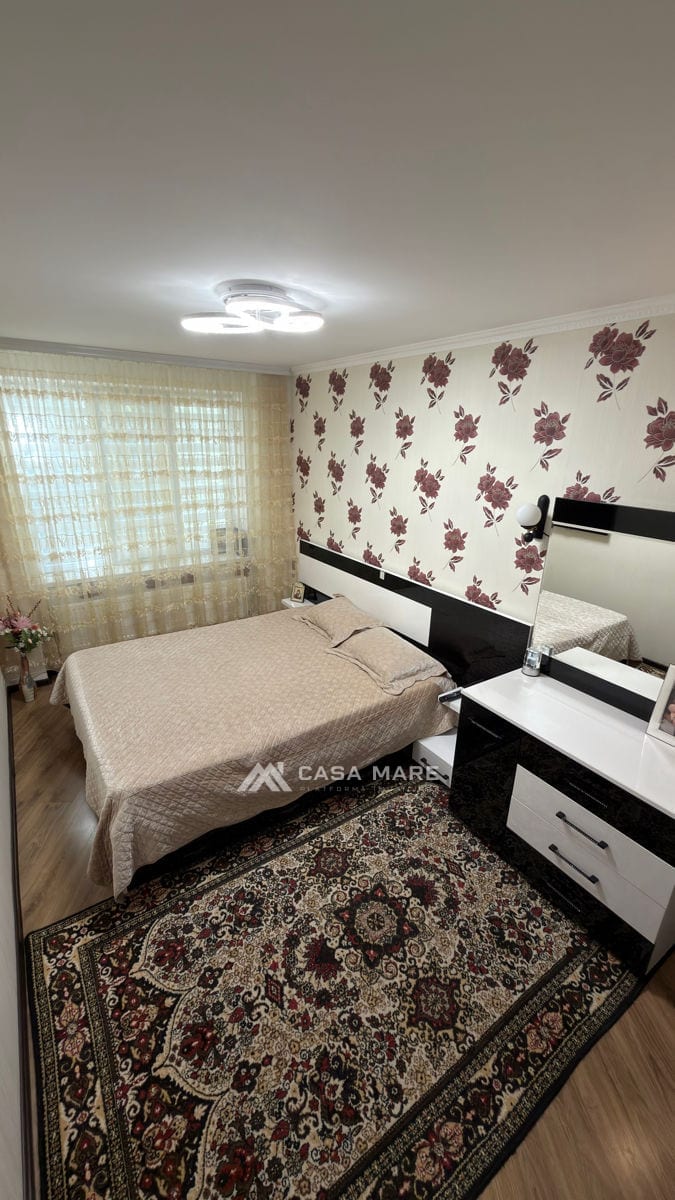 3-комнатная квартира, 75 м², Унгены 4