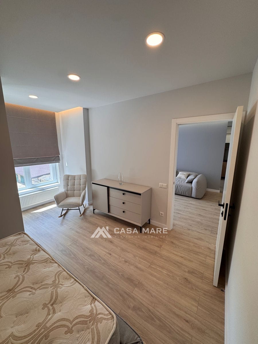Apartament cu 2 camere, 80 m², Centru, Chișinău 11