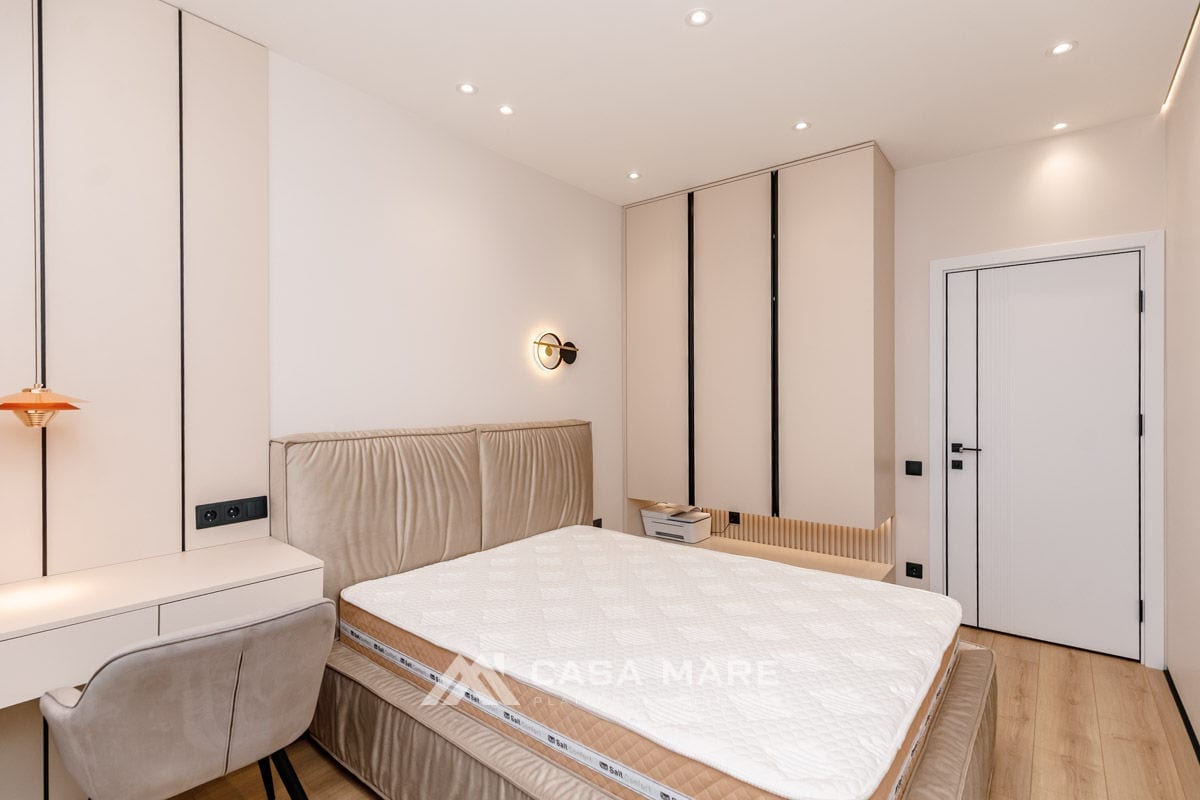 3-комнатная квартира, 85 м², Буюканы, Кишинёв 7