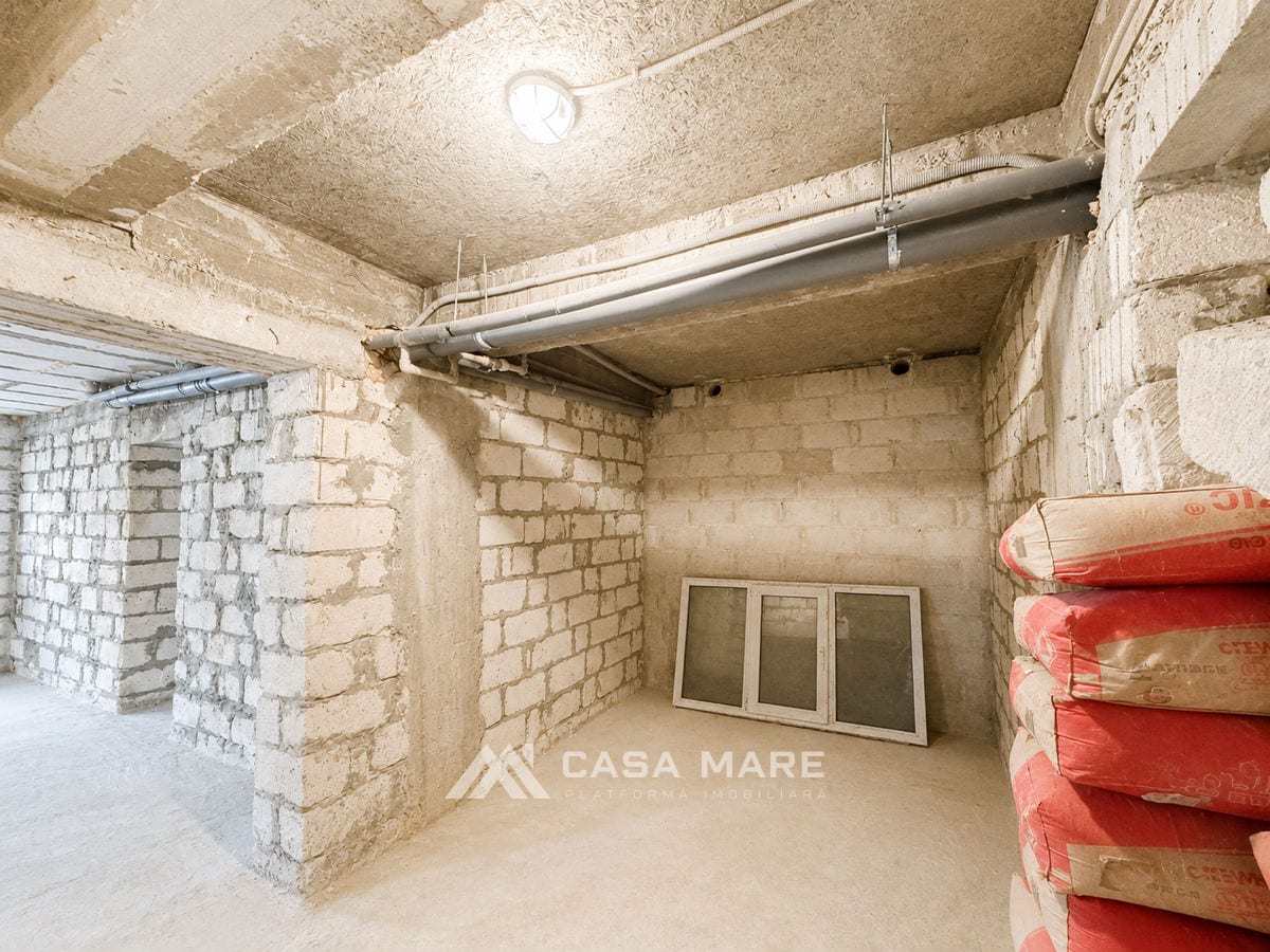 Коммерческое помещение, 127 м², Стэучены 3