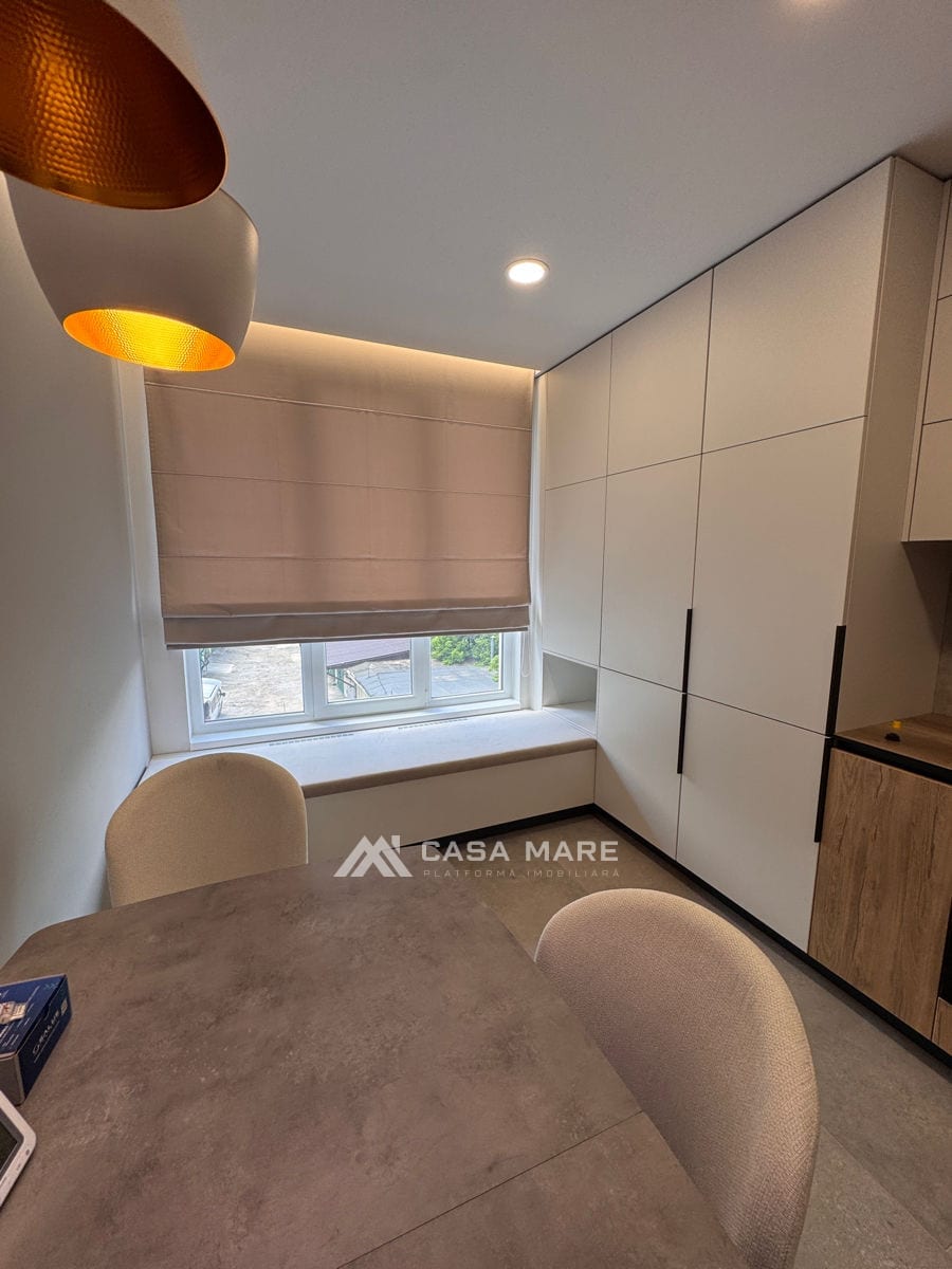 Apartament cu 2 camere, 80 m², Centru, Chișinău 3