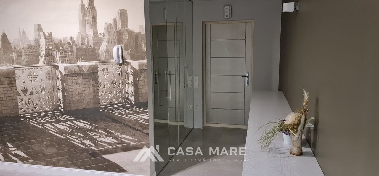 3-комнатная квартира, 150 м², Ватра 8