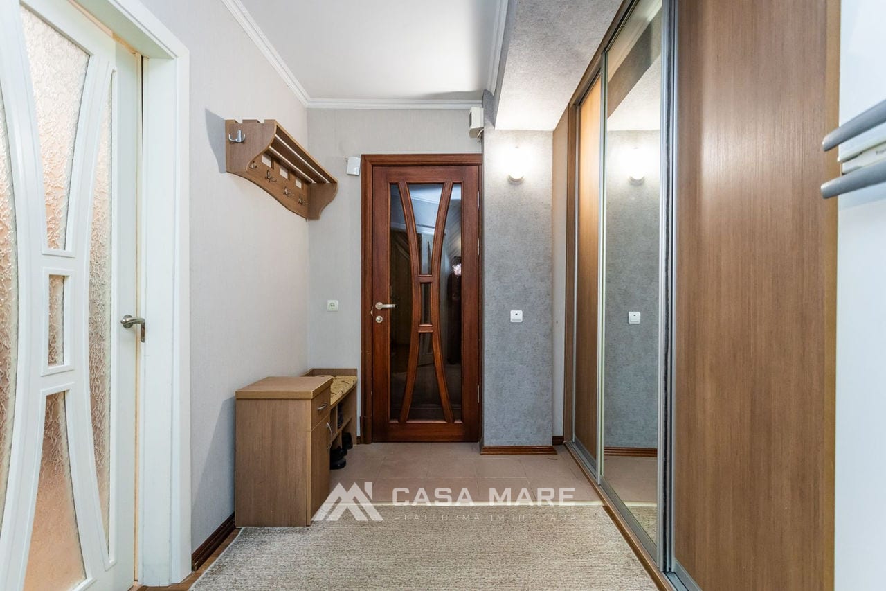 2-комнатная квартира, 51 м², Крикова 8