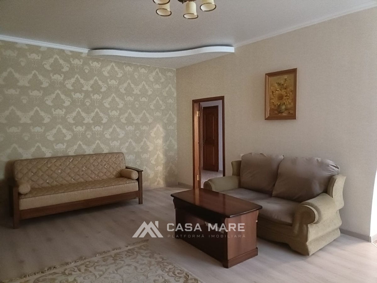 3-комнатная квартира, 125 м², Центр, Кишинёв 3
