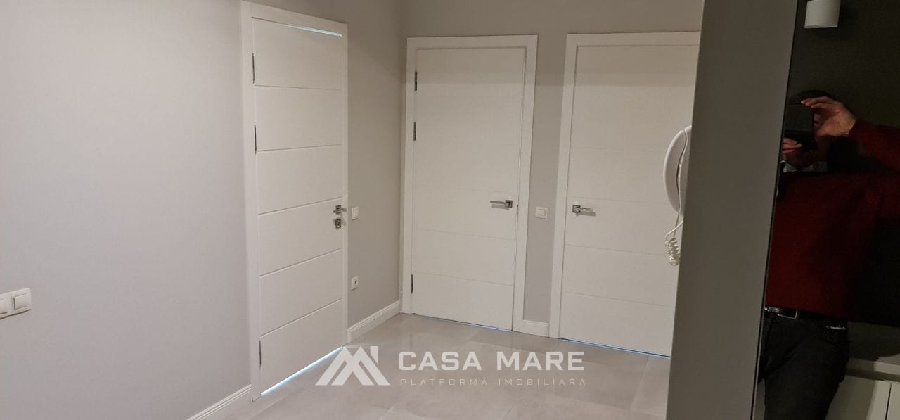 Apartament cu 3 camere, 150 m², Chișinău 10