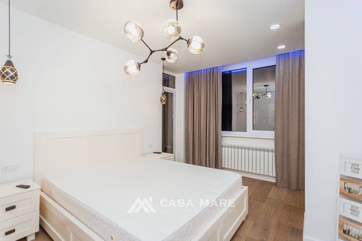 2-комнатная квартира, 90 м², Центр, Кишинёв 5