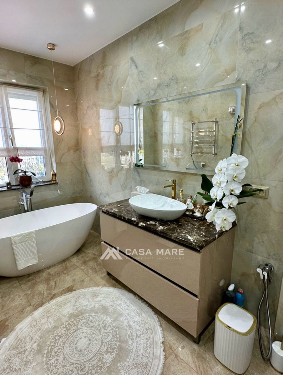 2-комнатная квартира, 120 м², Центр, Кишинёв 5