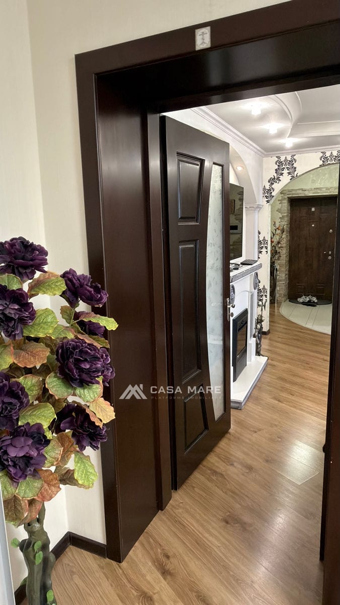 3-комнатная квартира, 75 м², Унгены 3