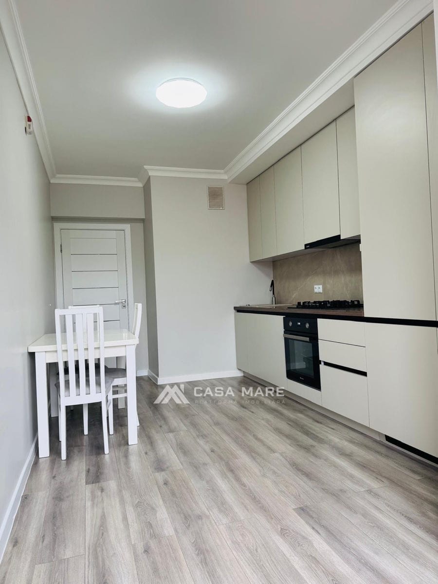 1-комнатная квартира, 53 м², Центр, Кишинёв 5
