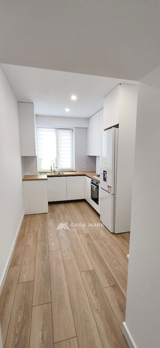 Apartament cu 2 camere, 61 m², Centru, Chișinău 1