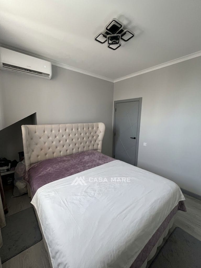 2-комнатная квартира, 74 м², Центр, Кишинёв 1