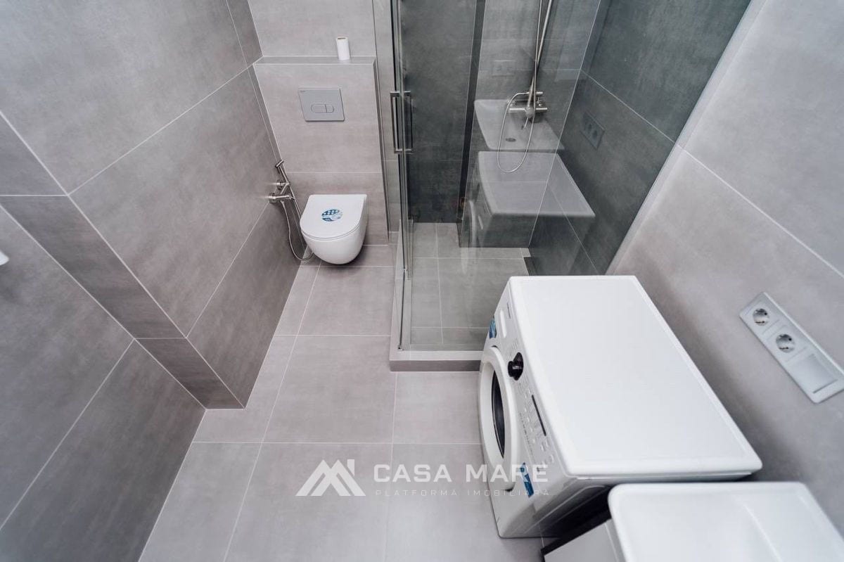 2-комнатная квартира, 65 м², Скулянка, Кишинёв 5
