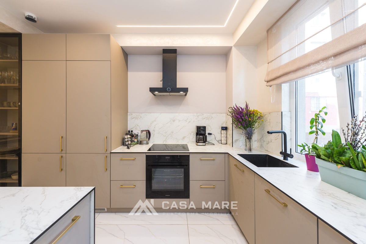 3-комнатная квартира, 100 м², Рышкановка, Кишинёв 5