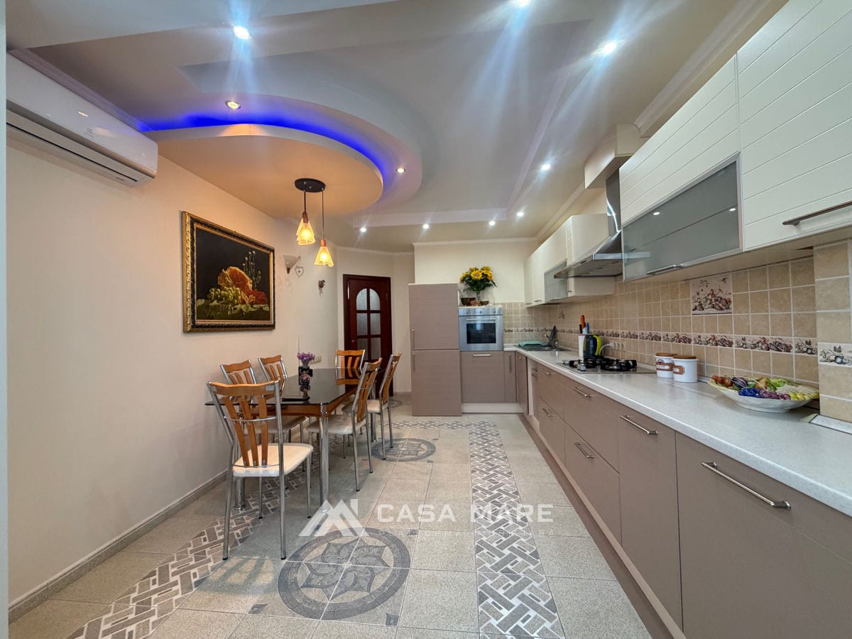 Apartament cu 2 camere, 89 m², Buiucani, Chișinău 2