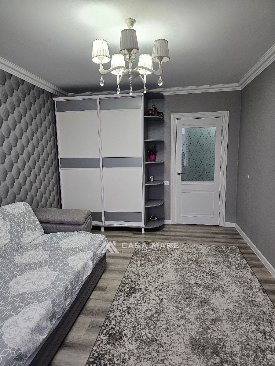 Apartament cu 2 camere, 62 m², Durlești 5
