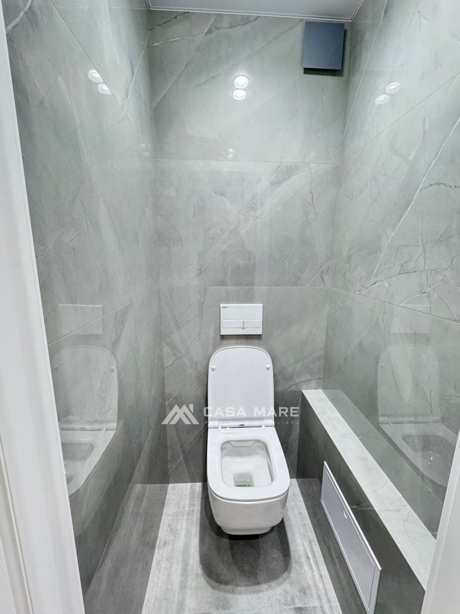 2-комнатная квартира, 61 м², 9 cartier, Bălți 8