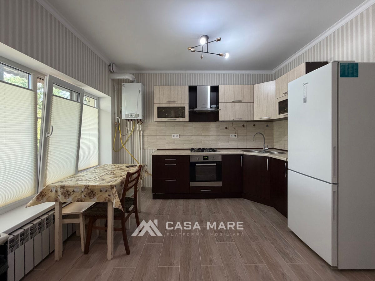 Apartament cu 2 camere, 60 m², Râșcani, Chișinău 1