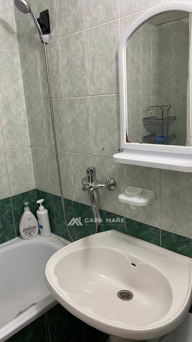 3-комнатная квартира, 70 м², Чеканы, Кишинёв 8