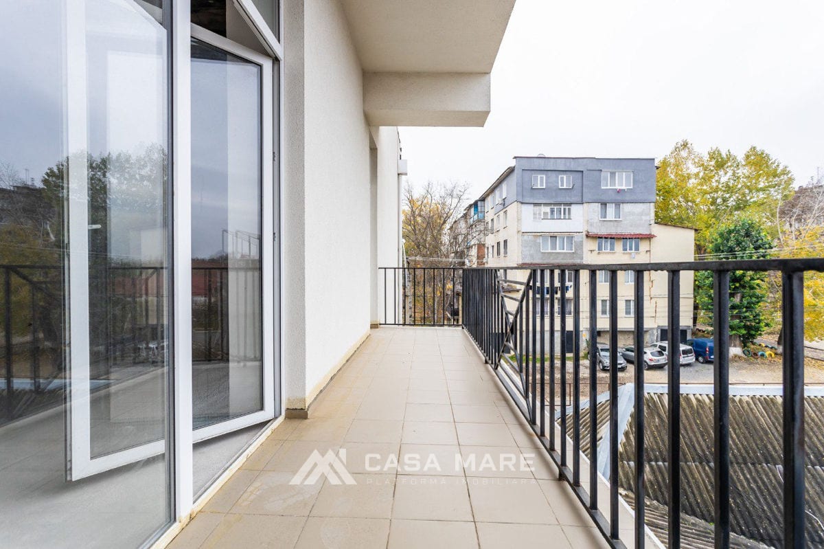 Apartament cu 3 camere, 90 m², Ciorescu 6