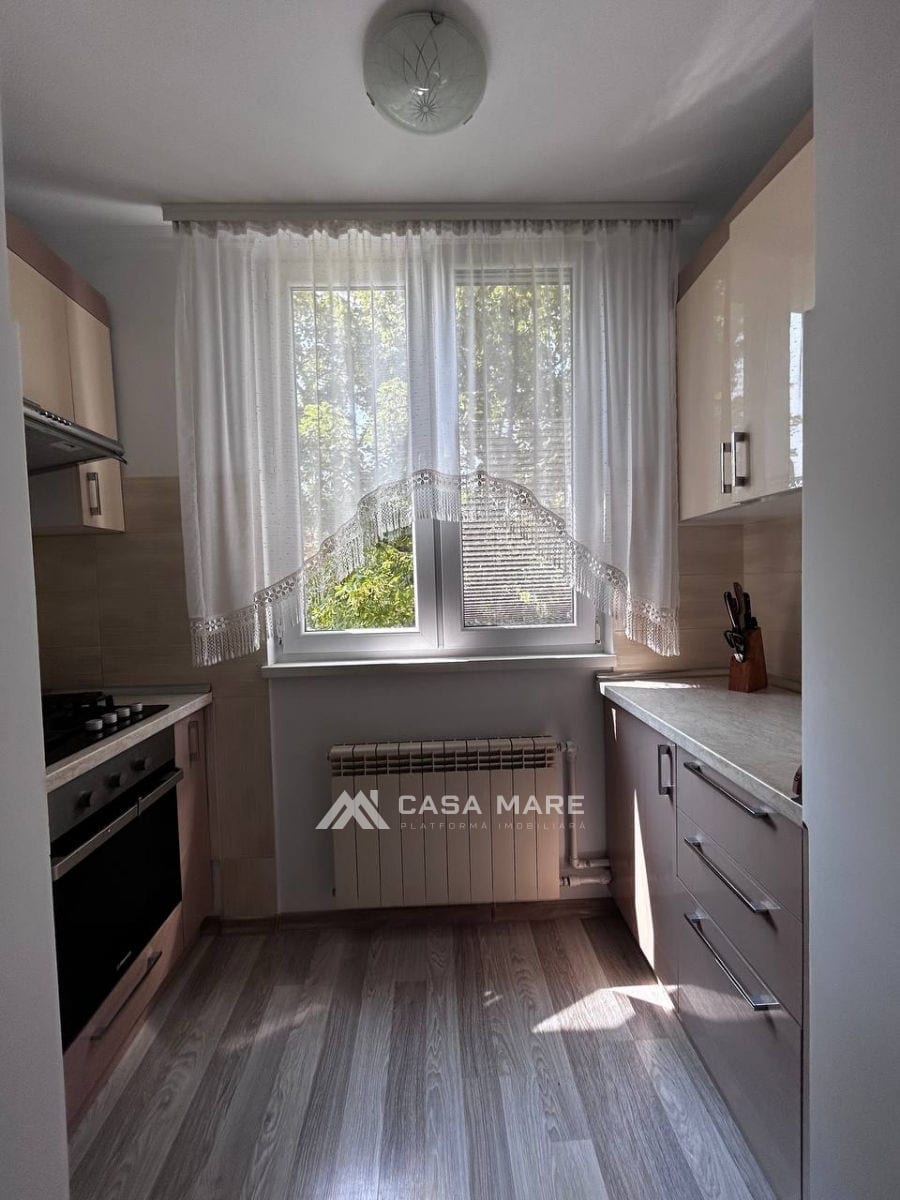 Apartament cu 3 camere, 84 m², Ciorescu 6