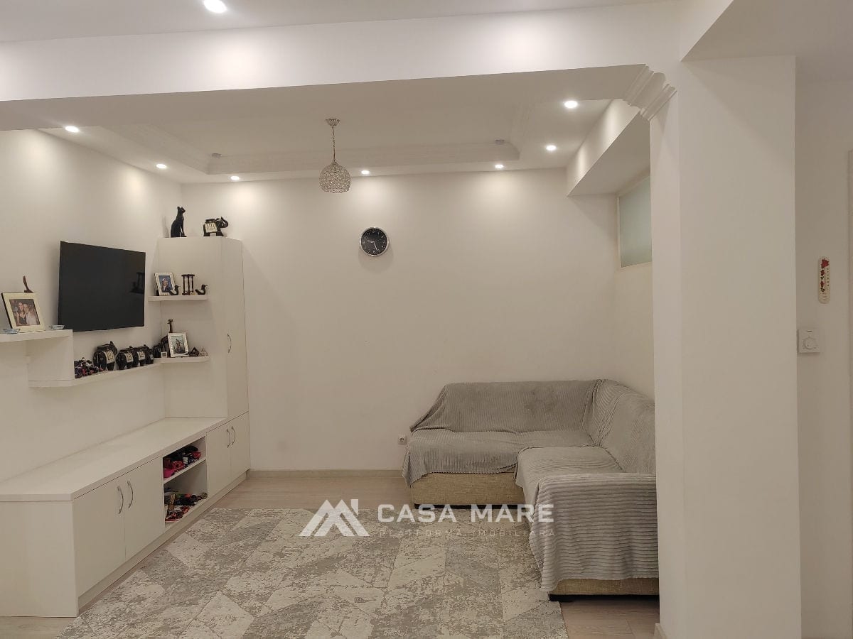 Apartament cu 2 camere, 75 m², Buiucani, Chișinău 1