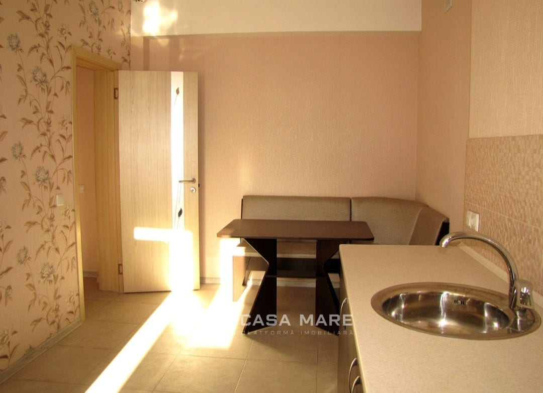 1-комнатная квартира, 40 м², Центр, Кишинёв 3