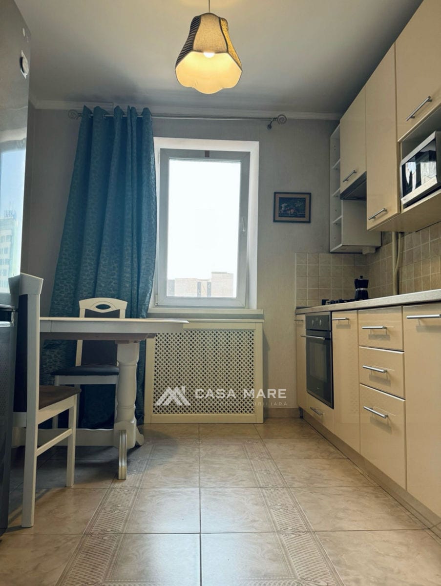 2-комнатная квартира, 55 м², Центр, Кишинёв 5