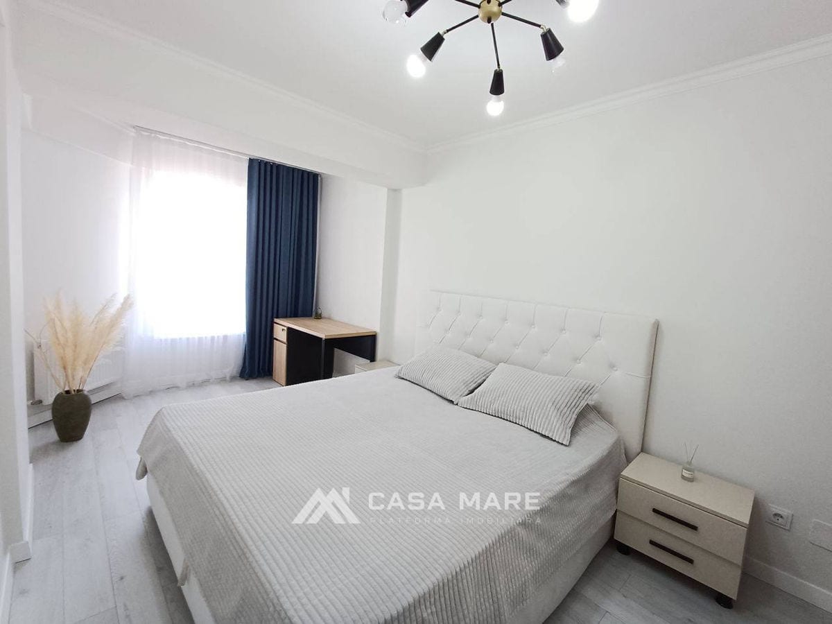 Apartament cu 2 camere, 90 m², Centru, Chișinău 2