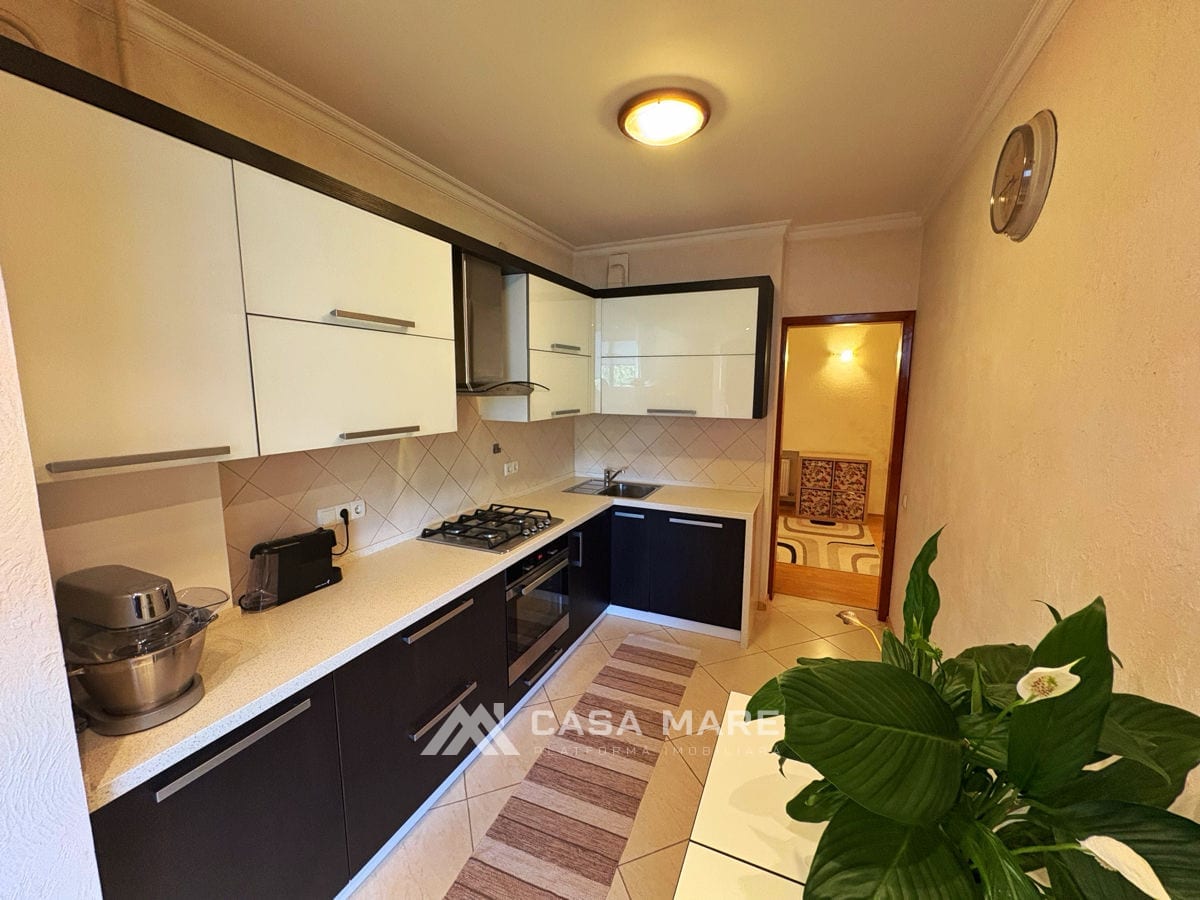 2-комнатная квартира, 98 м², Чеканы, Кишинёв 3