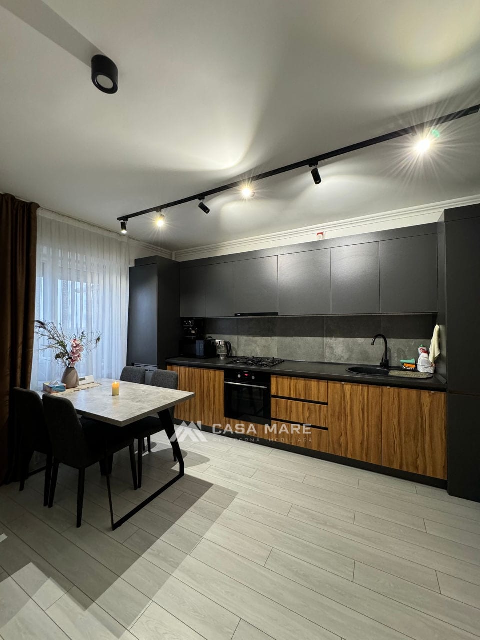 2-комнатная квартира, 74 м², Центр, Кишинёв 2