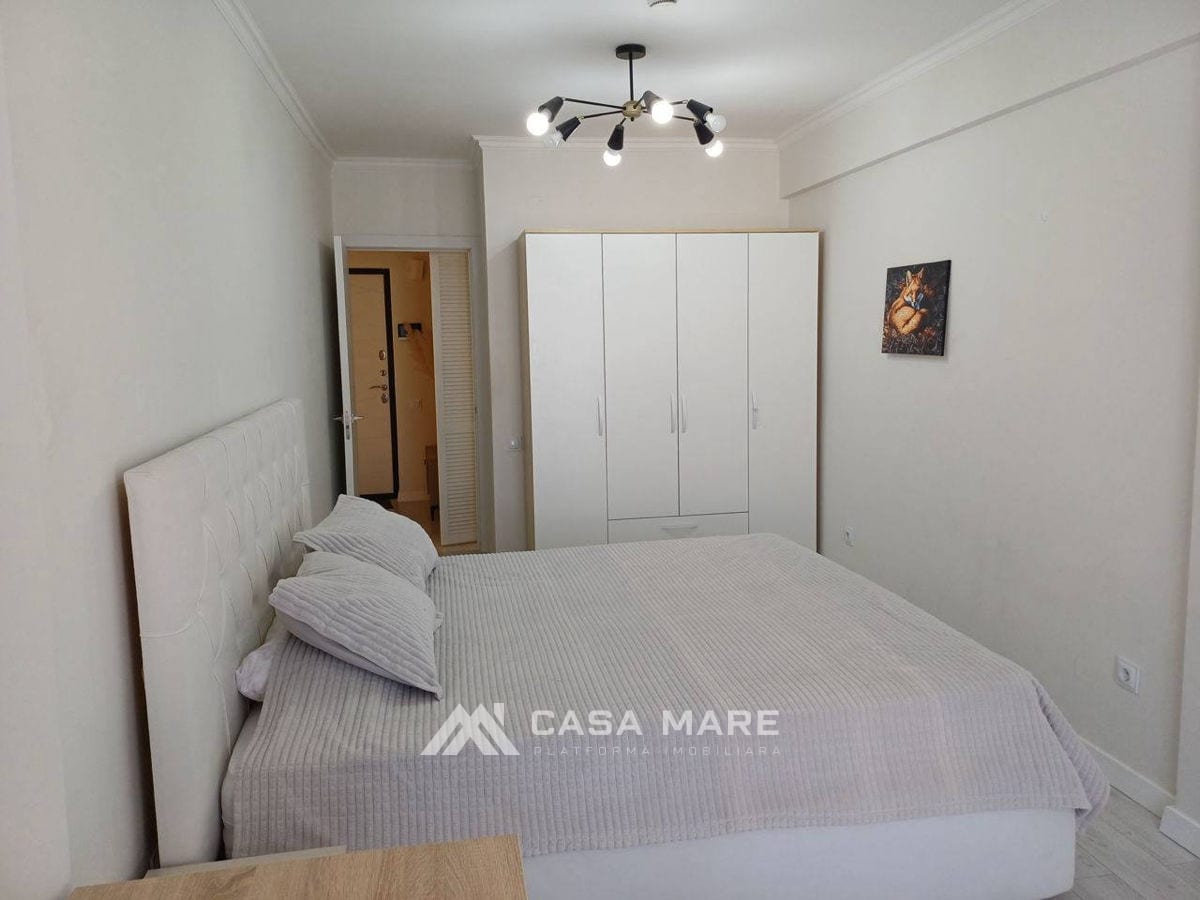 Apartament cu 2 camere, 90 m², Centru, Chișinău 1