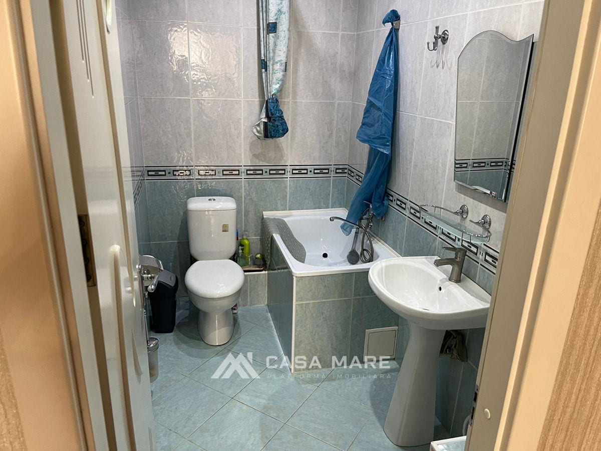 3-комнатная квартира, 115 м², Центр, Кишинёв 8