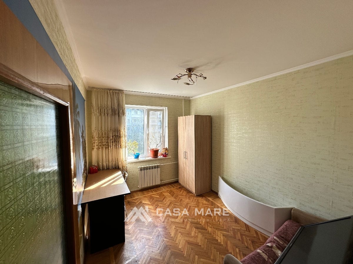 Apartament cu 3 camere, 64 m², 10 cartier, Bălți 5