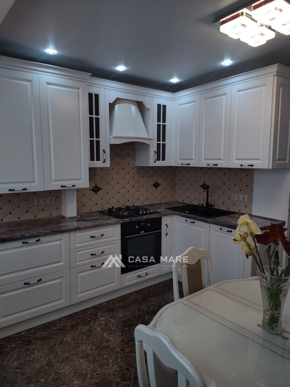 2-комнатная квартира, 65 м², Центр, Кишинёв 4