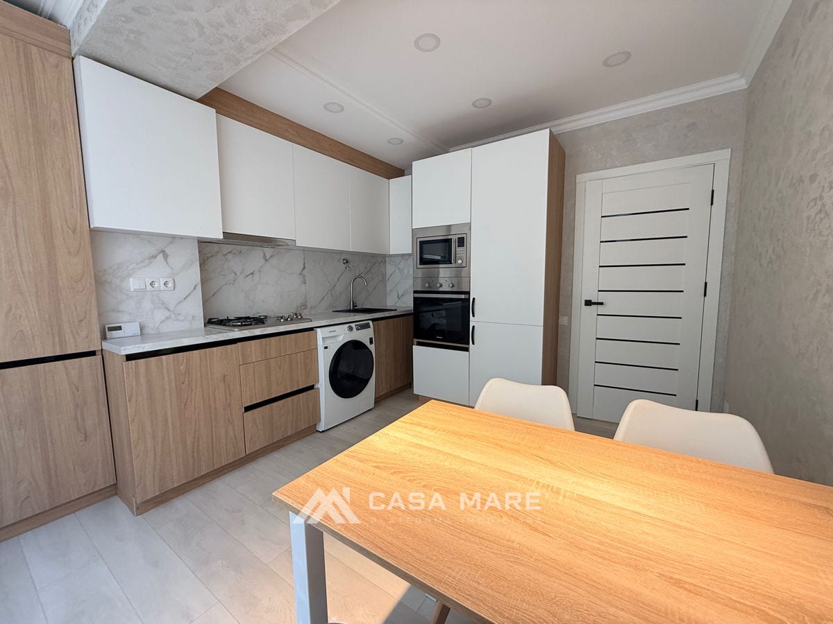 2-комнатная квартира, 92 м², Буюканы, Кишинёв 4