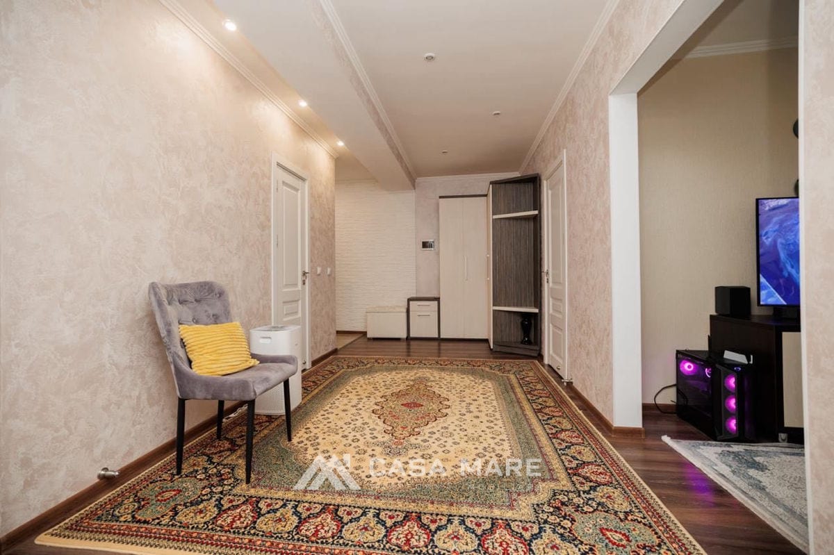 3-комнатная квартира, 99 м², Чеканы, Кишинёв 9