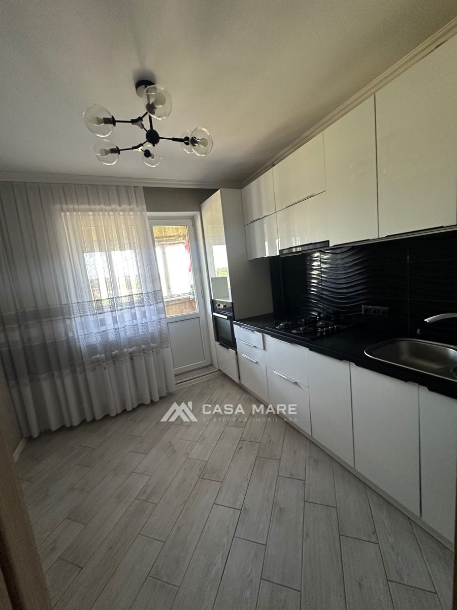 Apartament cu 3 camere, 72 m², 9 cartier, Bălți 1