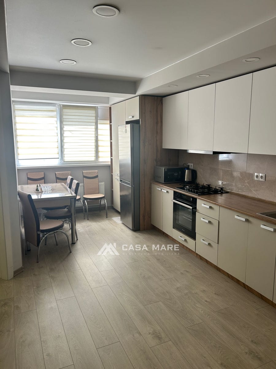 2-комнатная квартира, 65 м², Центр, Кишинёв 3